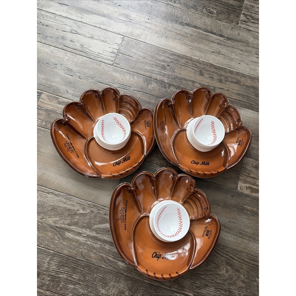 Plastic CHIP MITT 3 Pack SERVING / PARTY Baseball Glove Chip Official Big Scoop